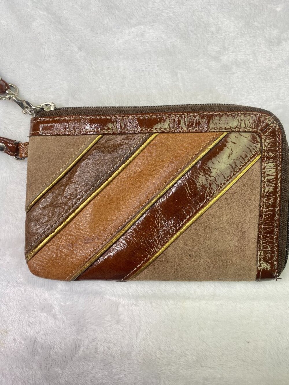 Fossil Women’s Brown Colorblock Zip Wristlet Wallet w/ Wrist Strap, Credit Card